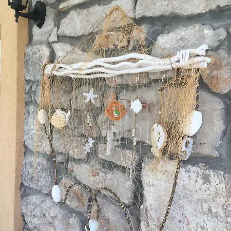 Tisno-lujini Dvori Apartamento *