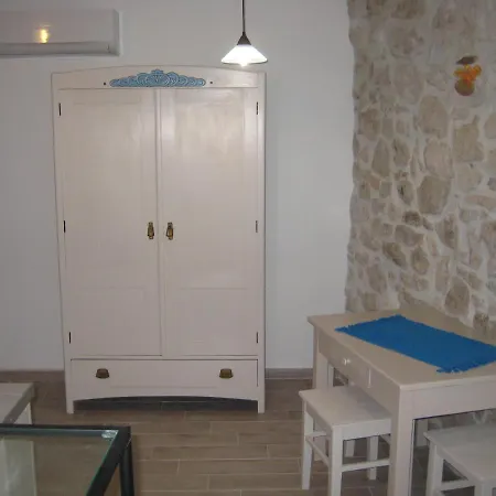 Apartamento Tisno-lujini Dvori